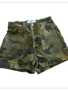 Hollister Olive Camo Ultra High-Rise Jean Shorts XS